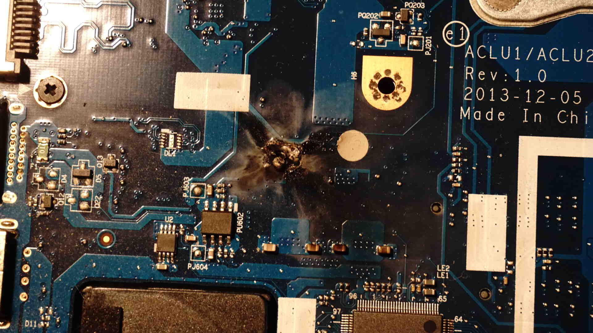 Décrypter 81+ imagen comment savoir si la carte mere est morte fr.thptnganamst.edu.vn