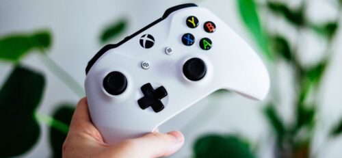 Comment connecter une manette Xbox One sur pc ? - Grosbill Blog