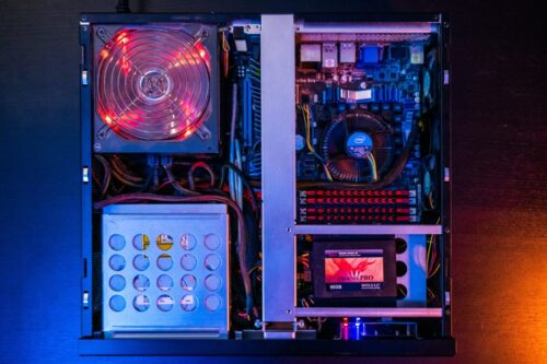 Quel type de boîtier PC choisir pour quel type d'utilisation ? - Grosbill  Blog