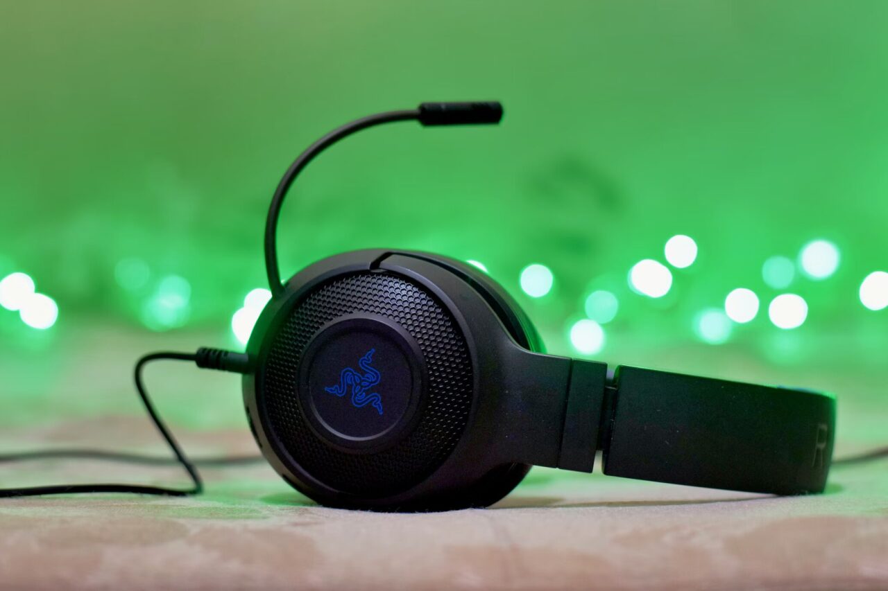 Quelle est la différence entre un casque PC gamer et un casque audio standard ?