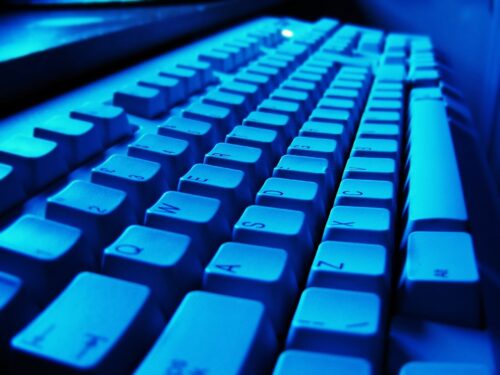 Précision et Réactivité : Optez pour les Clavier PC de Grosbill