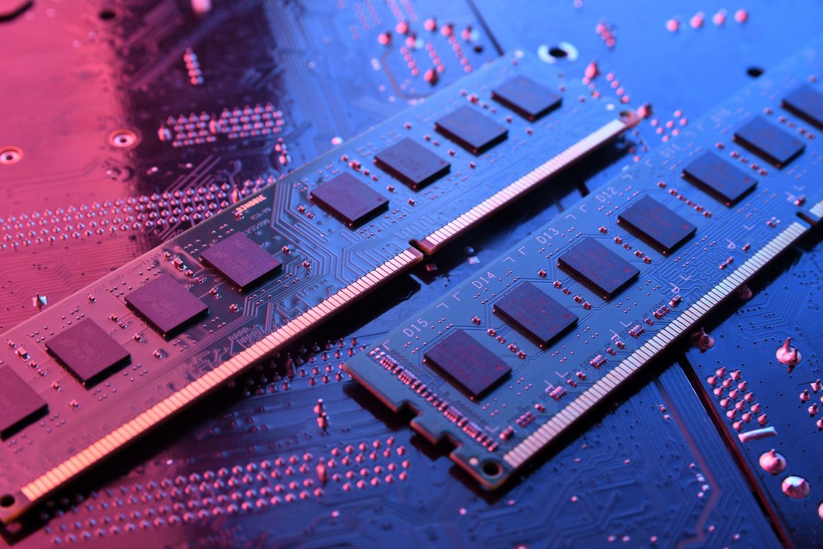 Quelle est l'importance de la mémoire RAM dans les performances d'un PC ?