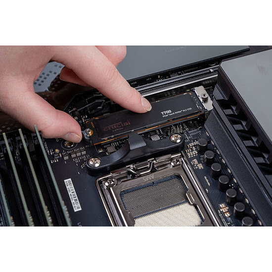 Crucial T700  M.2 - Disque SSD Crucial - grosbill.com - 1