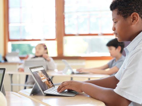 SURFACE GO3 EDUC - Achat / Vente sur grosbill.com - 33