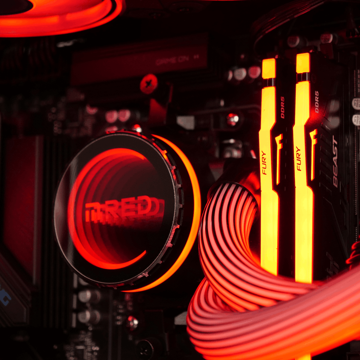 Grosbill CRIMSON - R7-9800X3D/9070XT/32Go/2To - GB-CYB (PCG-10602990) - Achat / Vente PC Fixe sur grosbill.com - 2