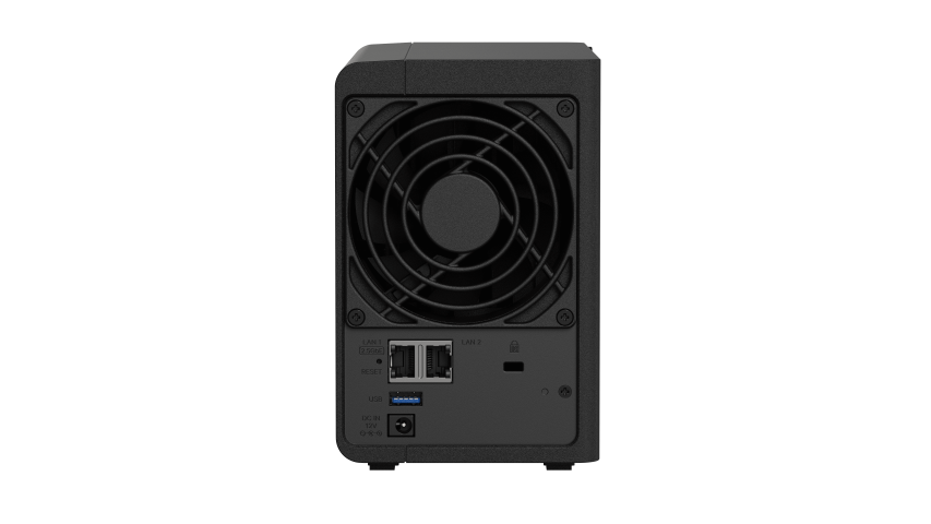 Synology DS225+ - 2 Baies avec 2 disques de 4To HAT3300-4T - Serveur NAS - 4