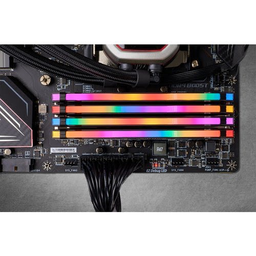 Corsair Vengeance RGB Pro schwarz, DDR4-3600, CL18 - 32 GB Quad-Kit - Achat / Vente sur grosbill.com - 4