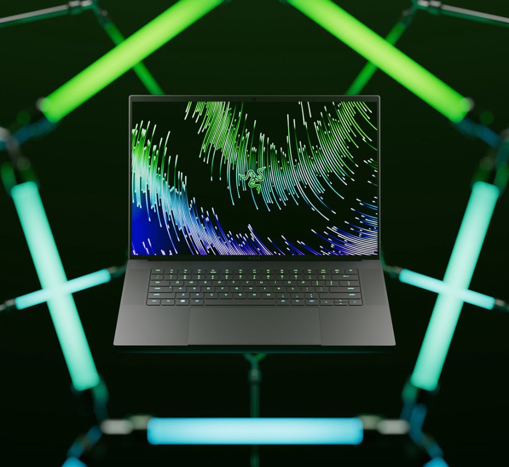 Razer Blade 16 QHD+ 240Hz/i9-13950HX/4070/16Go/1To/W11