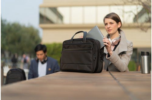 Contour" 2.0 15.6" Business Laptop Brief (K60386EU) - Achat / Vente sur grosbill.com - 12