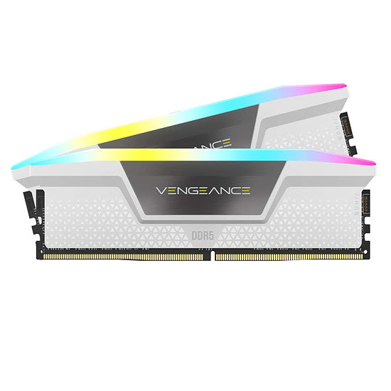 Barrette de RAM DDR4 3600MHz Corsair Vengeance RGB Pro 32Go (2x16Go)