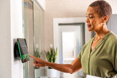 KITS WALL MOUNT WHT POLY TC10 - Achat / Vente sur grosbill.com - 3