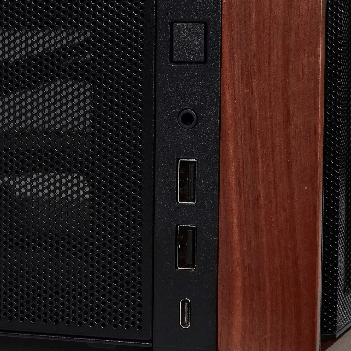 Grosbill WOODLINE - R7-7800X3D/5090/32Go/2To (PCG-10603103) - Achat / Vente PC Fixe sur grosbill.com - 3
