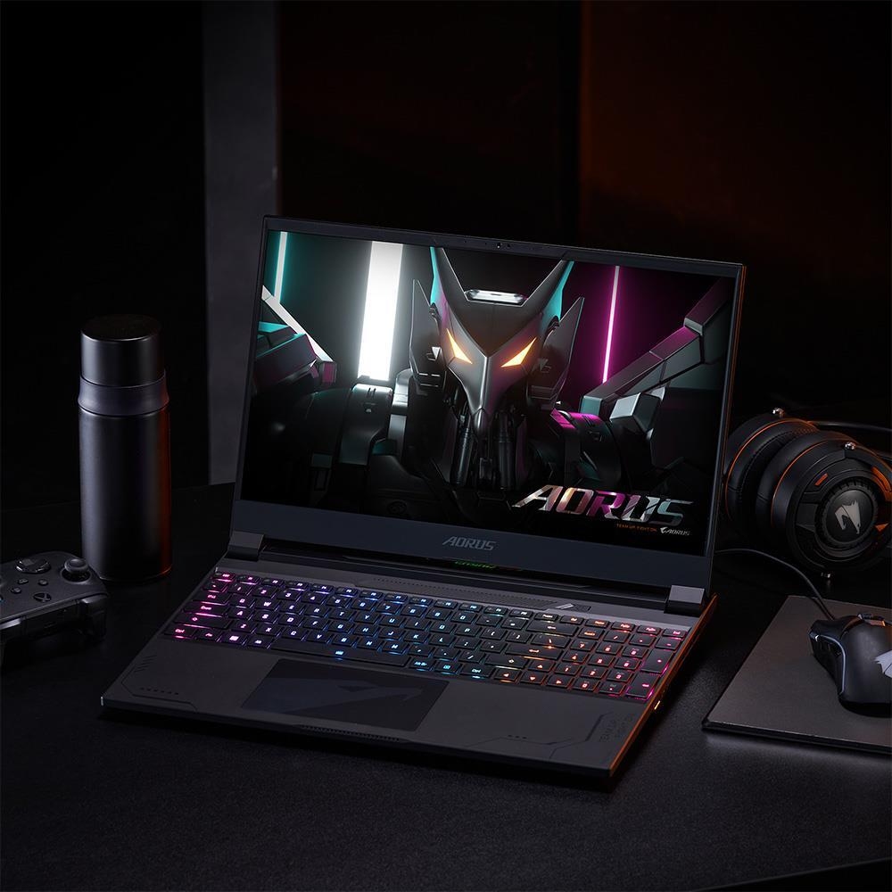 15.6"QHD165Hz/i9-13980HX/4070/16/1T/11 Bundle BTS - 5