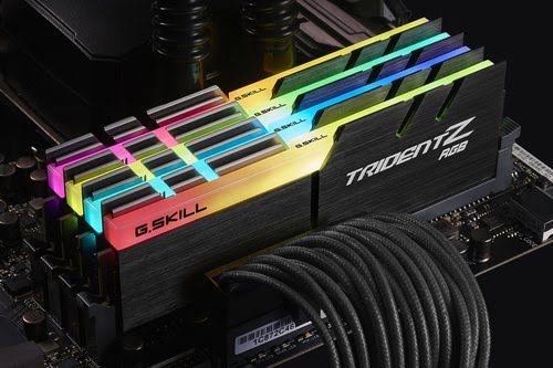 G.Skill Trident Z RGB, DDR4-3200, CL16 - 32 GB Quad-Kit, schwarz - Achat / Vente sur grosbill.com - 2
