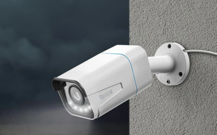 Reolink P430 - 4K / PoE / Avec projecteur  (P430) - Achat / Vente Caméra réseau sur grosbill.com - 0