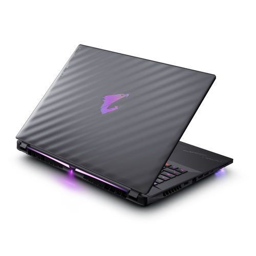 Gigabyte AORUS MASTER 18 BZHC6FRD45SP - PC portable Gigabyte - 4