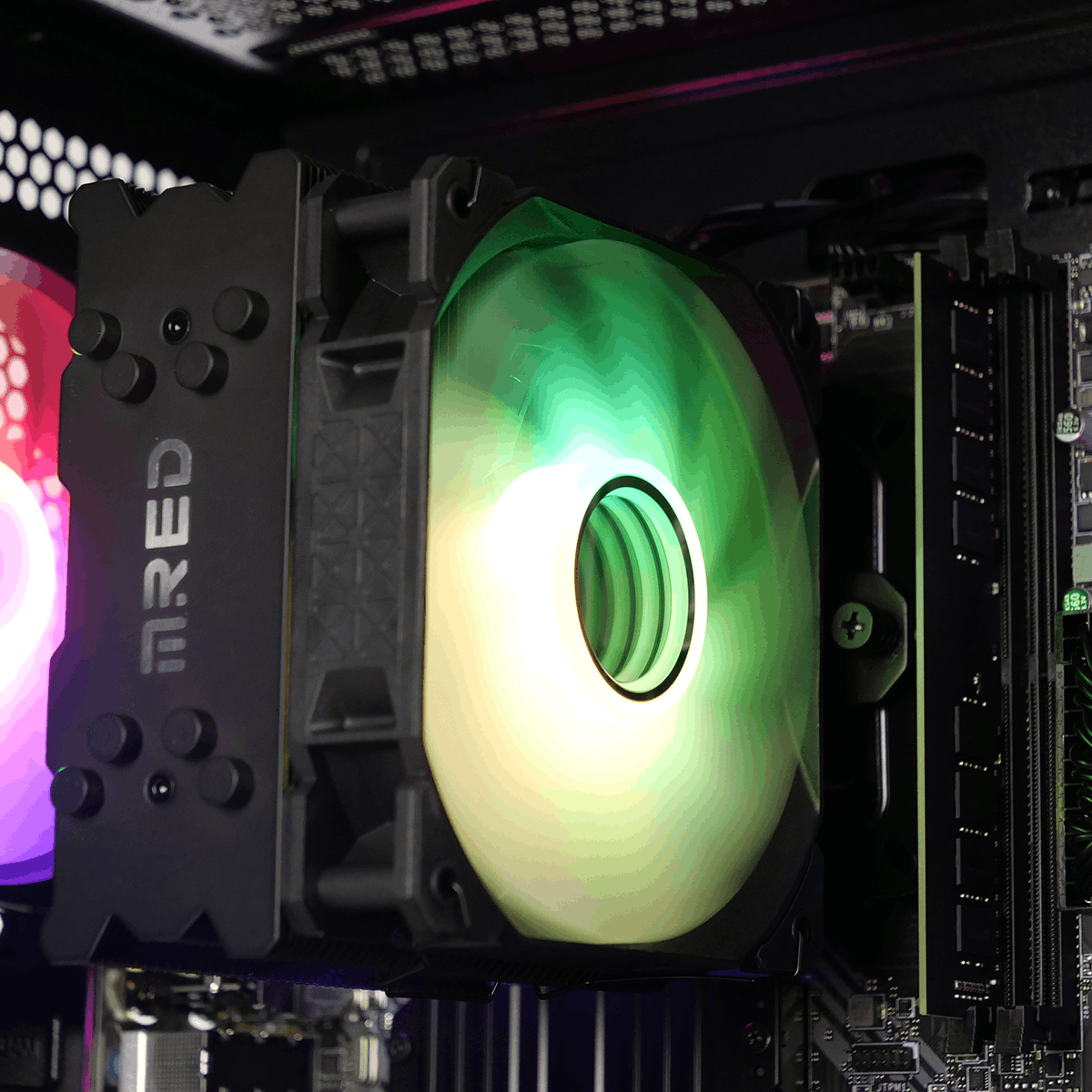 Grosbill LITTLE REQUIEM - R5-5500/5060Ti-8G/16Go/500Go (PCG-10603145) - Achat / Vente PC Fixe sur grosbill.com - 2