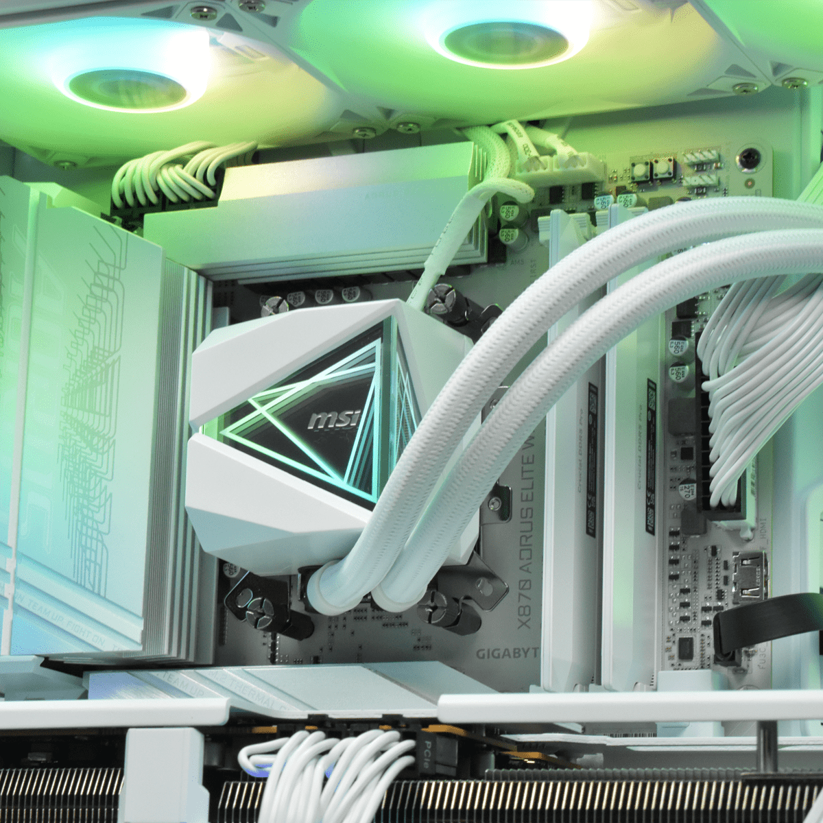 Grosbill FREEZE - R7-9800X3D/9070XT/32Go/2To (CYB-GB) (PCG-10602700) - Achat / Vente PC Fixe sur grosbill.com - 2