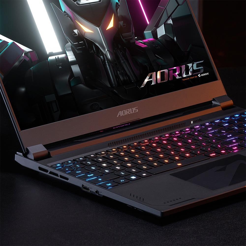 15.6"QHD165Hz/i9-13980HX/4070/16/1T/11 Bundle BTS - 7