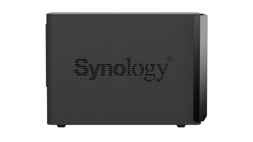 Synology DS225+ - 2 Baies avec 2 disques de 4To HAT3300-4T - Serveur NAS - 1
