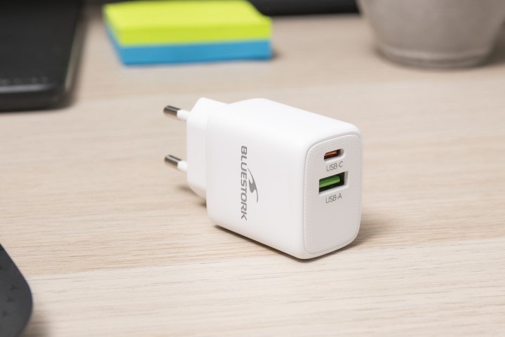 Chargeur USB/2 ports/30W/Blanc - Accessoire téléphonie Bluestork - 2