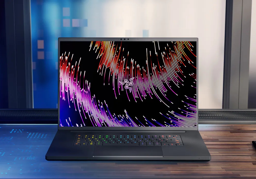 Razer Blade 18 QHD+ 240Hz/i9-13950HX/4070/32Go/1To/W11