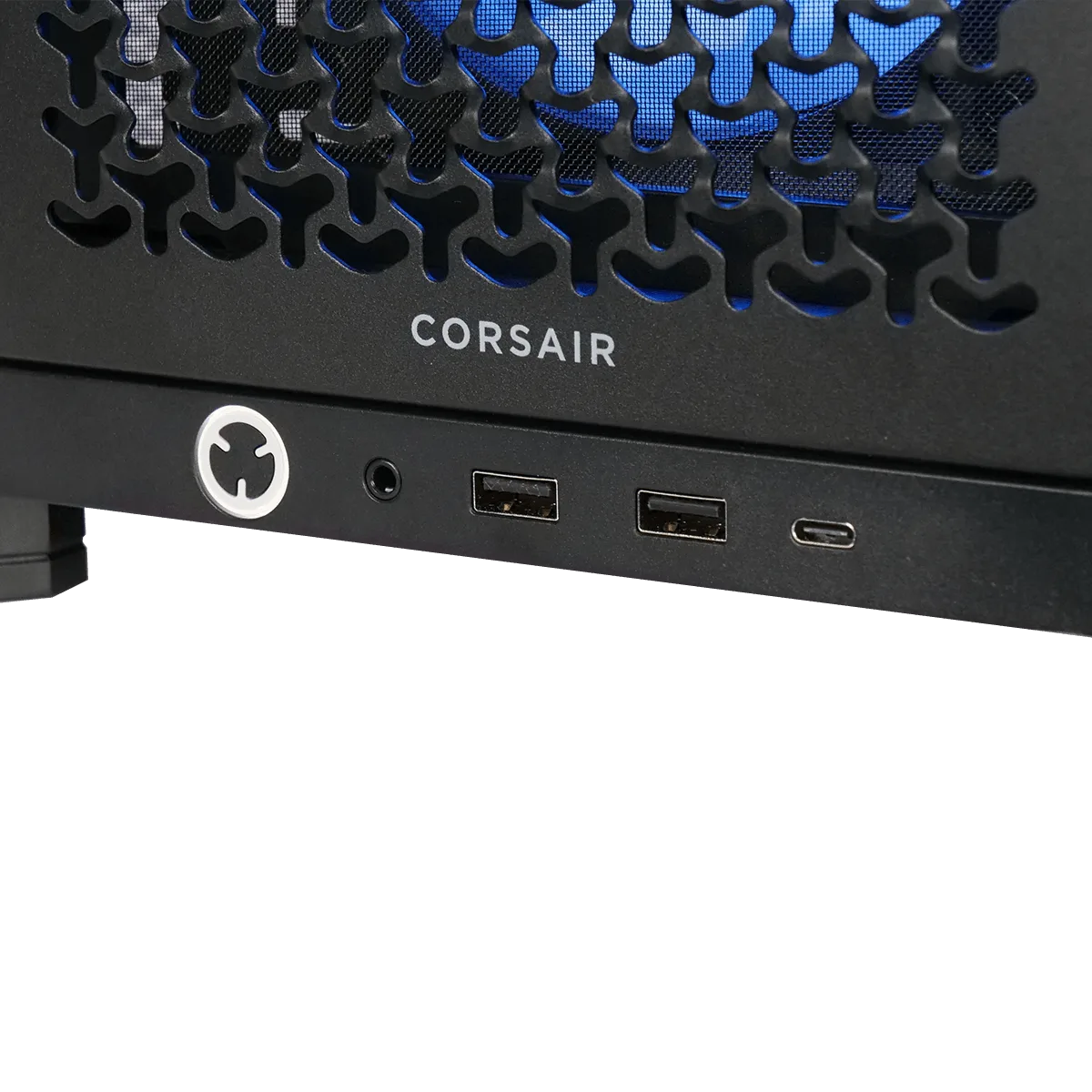 KRAKEN - R7-8700F/5070/32Go/1To — vue 5