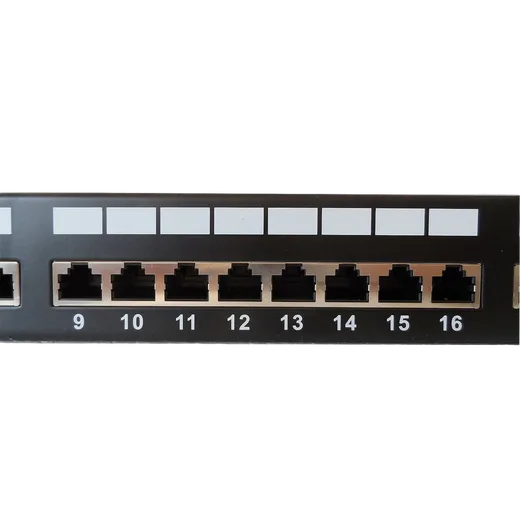 Kimex International Panneau de brassage rack 19" - 1U/blindé/cat6