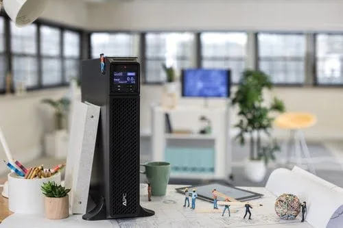 APC Smart-UPS SRT 2200VA — vue 5
