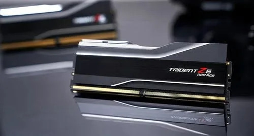 G.Skill Trident Z5 Neo RGB 32Go (2x16Go) DDR5 6000MHz — vue 8