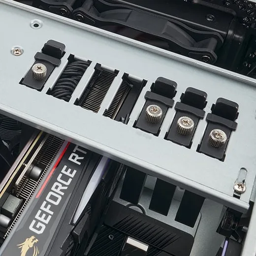 Silverstone RM44 - Rack 4U/Sans Alim/SSI-EEB — vue 11