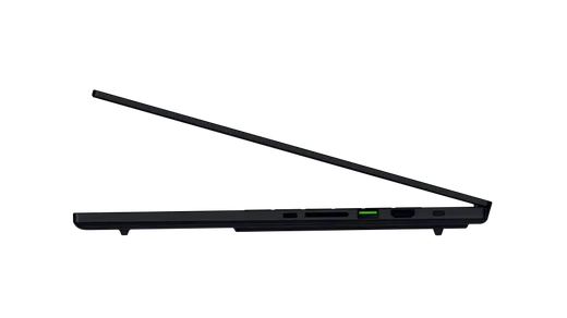 Razer Blade 16 - 16" OLED 2.5K U9 386H RTX 5080 64Go 1To W11