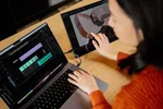 Verbatim PMT-17-4K Portable Touchscreen Monitor 1 — miniature 2